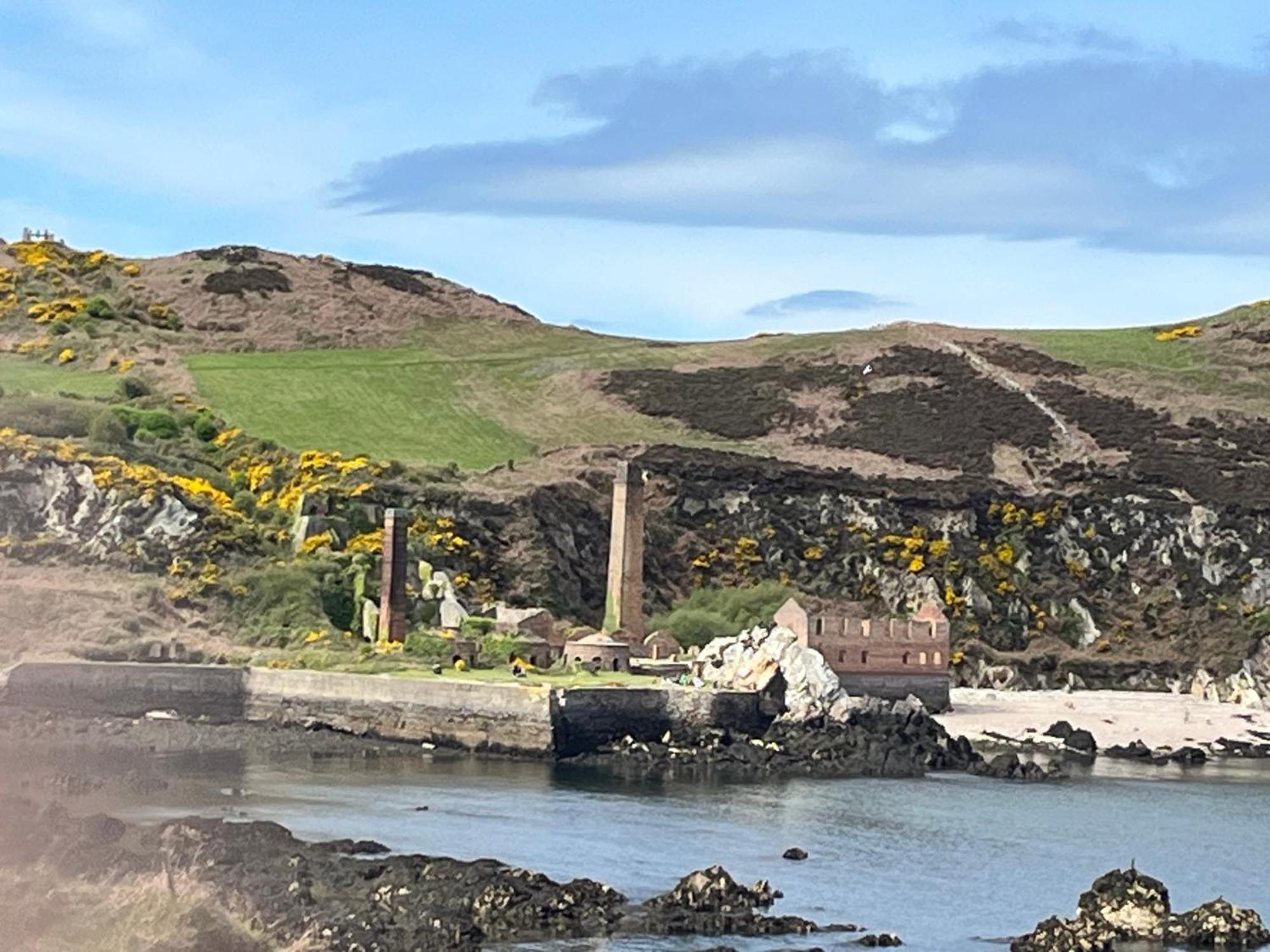 Castellor Bed & Breakfast Cemaes Bay Exteriér fotografie